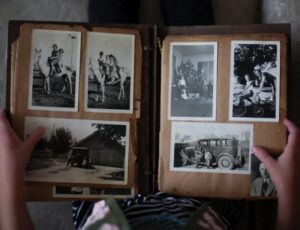 I miei fratelli e cugini mi hanno bullizzata per tutta la vita perché ero adottata — Non avrebbero mai immaginato che un giorno sarei stata io a ridere.