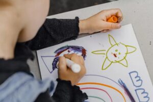 Mio figlio ha detto che non voleva il nonno alla sua festa di compleanno—poi ho scoperto il perché