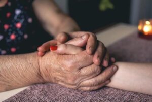 Mio marito mi ha detto che dovevo pagare se volevo usare la sua macchina, come se fossi solo una coinquilina con un conto da saldare.