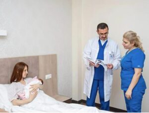 Mio marito mi ha cacciata di casa con la nostra neonata a causa dell’inganno di sua madre: ho dovuto vendicarmi, e allora…