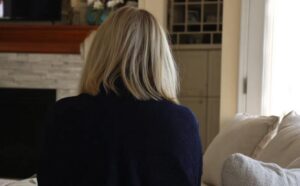 Mio marito diceva che versava 1.500 $ al mese per l'auto – Dopo quattro anni, suo fratello mi ha finalmente raccontato la verità