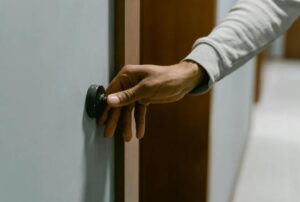 Quella volta che mia sorella incinta ha preteso il mio fondo per l’università — aveva completamente torto…