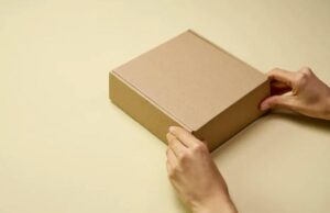 Abbiamo accolto un senzatetto per l’inverno – ma il pacchetto che ha lasciato prima di andarsene ci ha spezzato il cuore