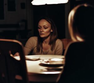 Ho Chiamato i Miei Genitori Prima di Pasqua per Dire che Sarei Venuta a Trovarli — Ma Mia Madre Mi Ha Risposto Che Non Avevo Più una Famiglia