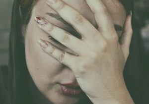 Ho Cresciuto Mio Nipote Come un Figlio per 15 Anni — Poi Ha Scelto Sua Madre per una Macchina