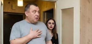 Considerando la madre un peso, il figlio decise di mandarla nella casa di cura più economica: ma non appena la vecchia gli disse il suo nome da nubile, l'infermiera rimase inorridita da ciò che sentì