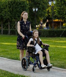 La Promessa che Cammina: La Storia di Daniel Kowalski, Sienna Donovan e un Miracolo a San Diego