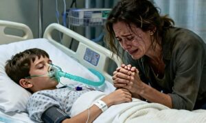 La figlia del milionario piangeva ogni giorno finché la sua paffuta domestica non scoprì qualcosa di terribile sulla sua schiena...