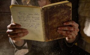 Quando dissi a mia figlia di otto anni, Sophie, «Andremo al funerale della nonna», il colore le abbandonò il volto in un istante, come se qualcuno avesse improvvisamente spento la luce dentro di lei.