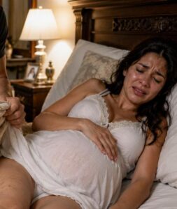 Mia suocera ha definito mia moglie, che era incinta di sei mesi, una "parassita" perché non si alzava dal letto. Quando le ho scostato le coperte, sono stato sopraffatto dall'orrore...