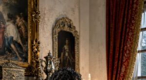 Le obbligarono a sposare il “mostro” della hacienda… ma quella notte lui le rivelò che l’aveva “comprata” per salvarle la vita.